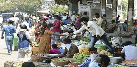 Live Chennai: Popular vegetable market at Kothwal Chavadi is shifted ...