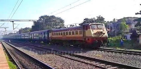 Live Chennai: Chennai Egmore - Madurai Pandian Express trains permanently  augmented,Madurai Pandian Express trains,Madurai Pandian Express  trains,Chennai Egmore Cholan Express trains,